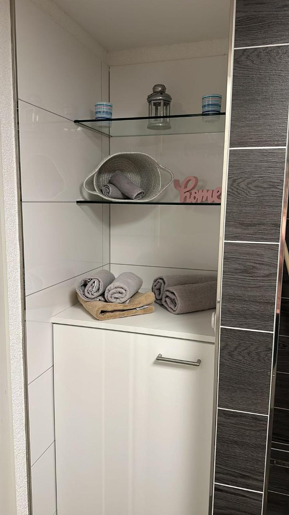 Schoene Ferienwohnung T&N Im Weserbergland Emmerthal Exteriör bild